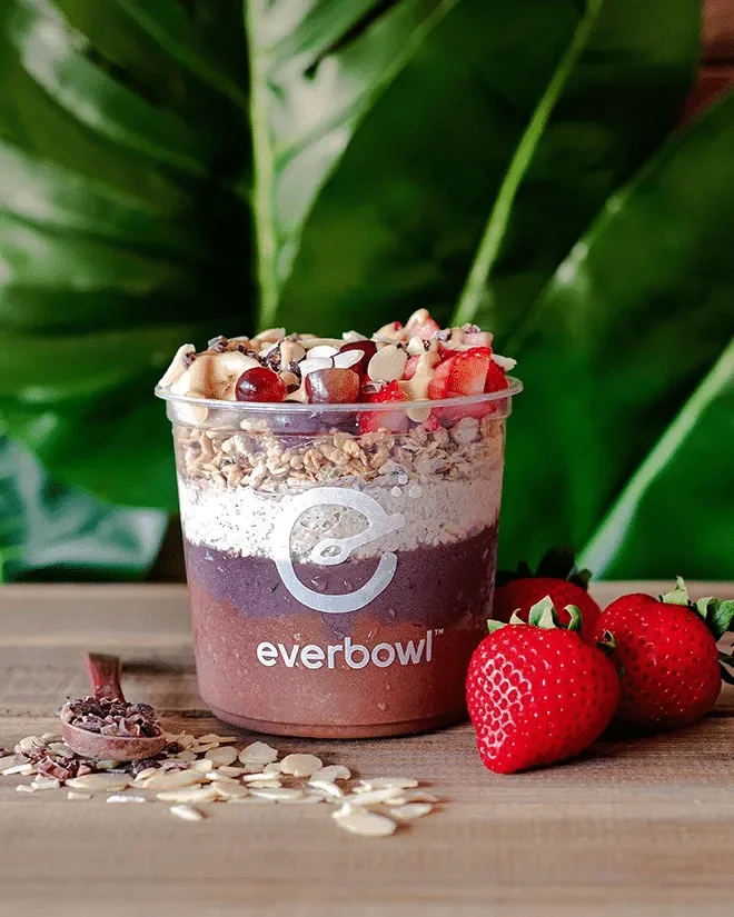 A colorful everbowl bowl and fresh fruit